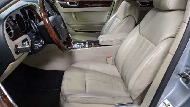 2006 Bentley Continental Flying Spur  30