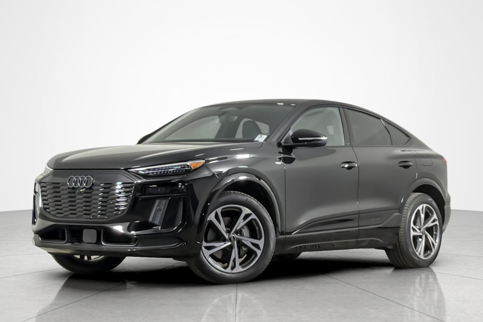 2027 Audi Q6 e-tron Sportback Premium Plus quattro