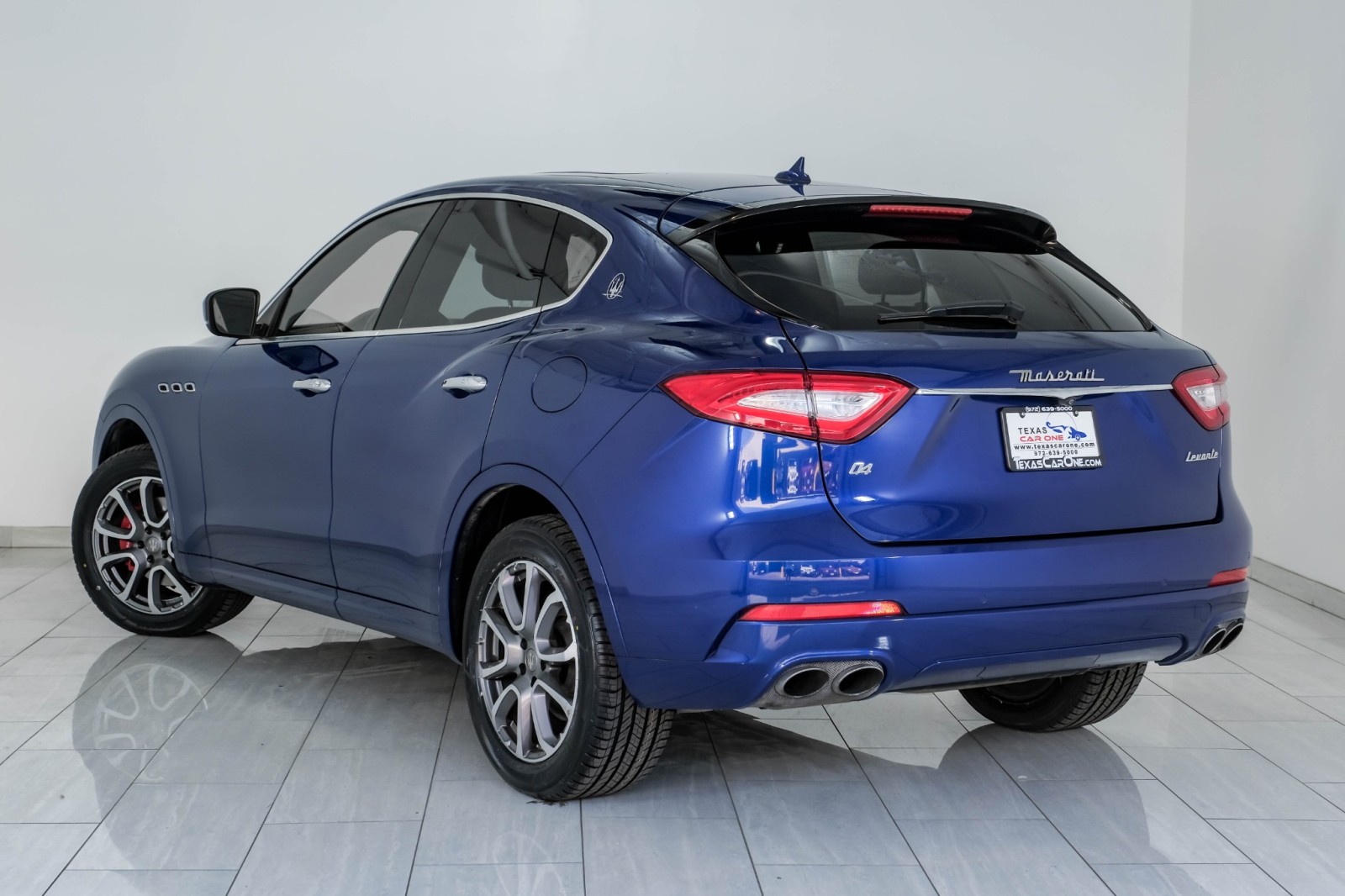 2019 Maserati Levante AWD BLIND SPOT ASSIST NAVIGATION PANORAMA LEATHER  8