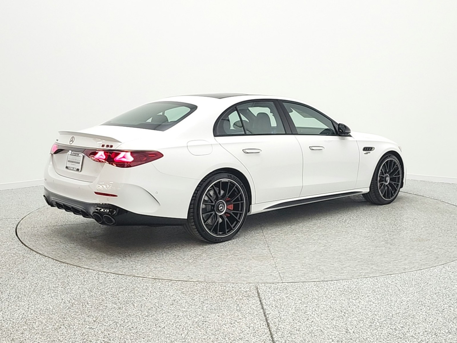 New 2026 MANUFAKTUR Moonlight White Metallic Mercedes-Benz AMG® E 53 E 4MATIC+ Sedan image 5