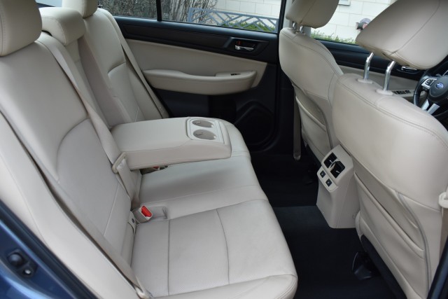 2016 Subaru Legacy Limited AWD Navi Leather Moonroof Blind Spot Rear  39