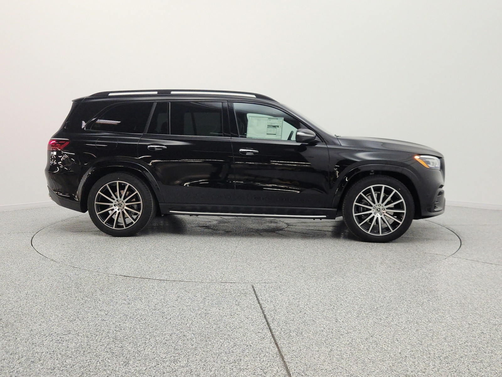 New 2026 Obsidian Black Metallic Mercedes-Benz GLS 580 4MATIC® SUV image 4