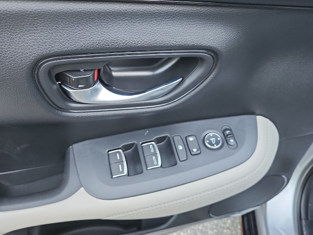 HondaHR-V13