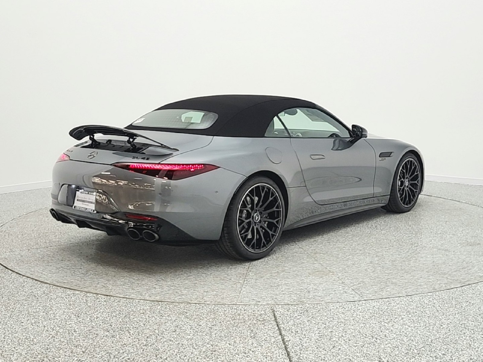 New 2026 Selenite Grey Metallic Mercedes-Benz AMG® SL 43 image 19
