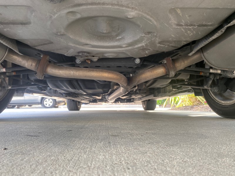 2011 Toyota Avalon Limited LOW MILES 80,879 in ,