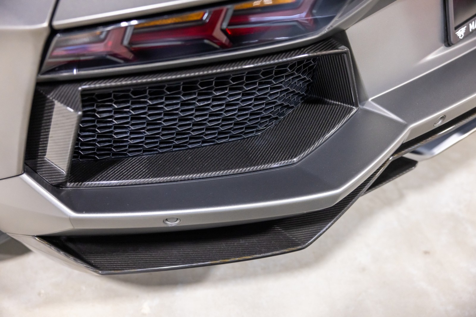 2015 Lamborghini Aventador Roadster LP 700-4 photo 23