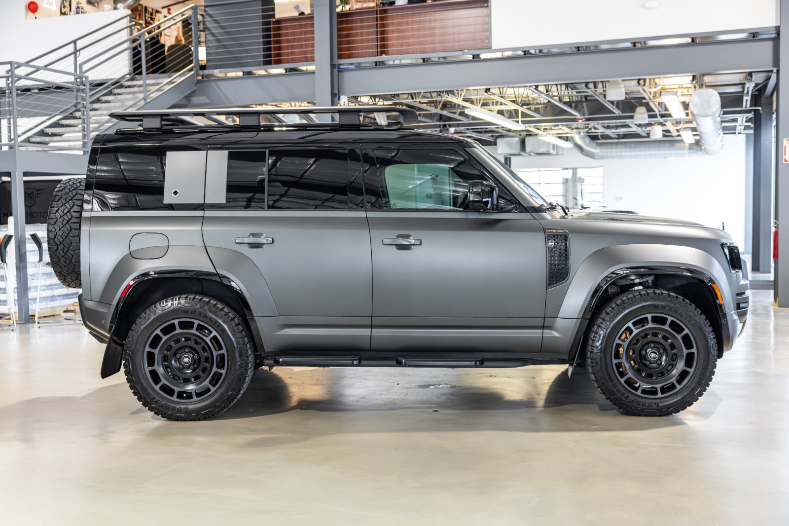 Used Car 2025 Land Rover Defender  Octa Edition One For Sale Under $160,000 In Boerne, Texas