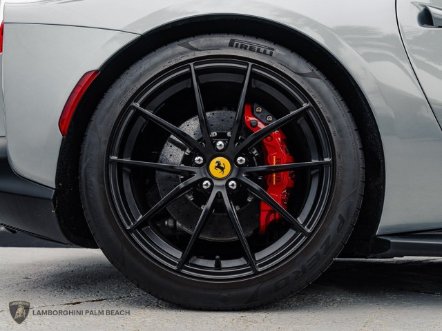 Ferrari 812 GTS