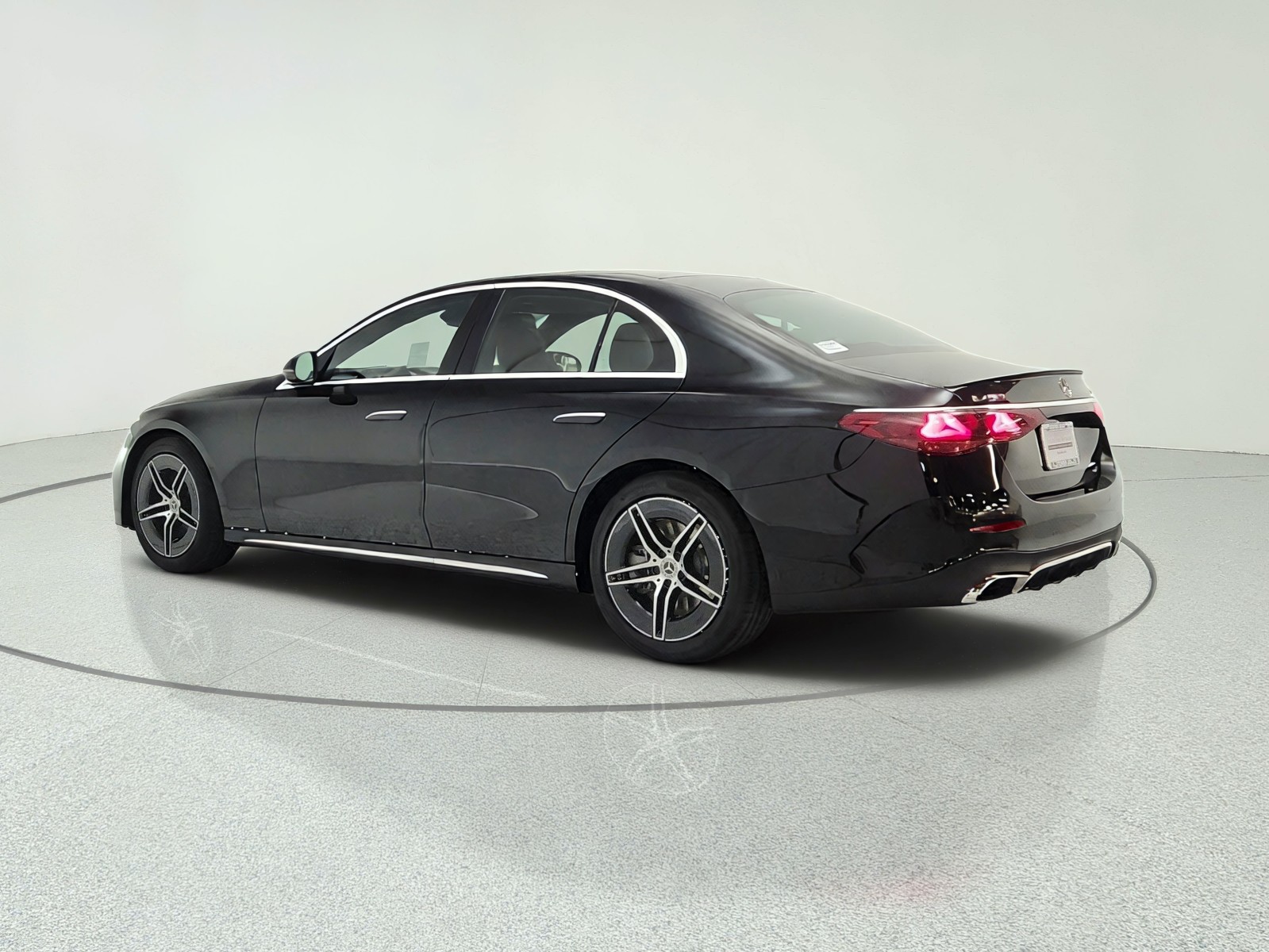 New 2027 Black Mercedes-Benz E 450 4MATIC® Sedan image 7