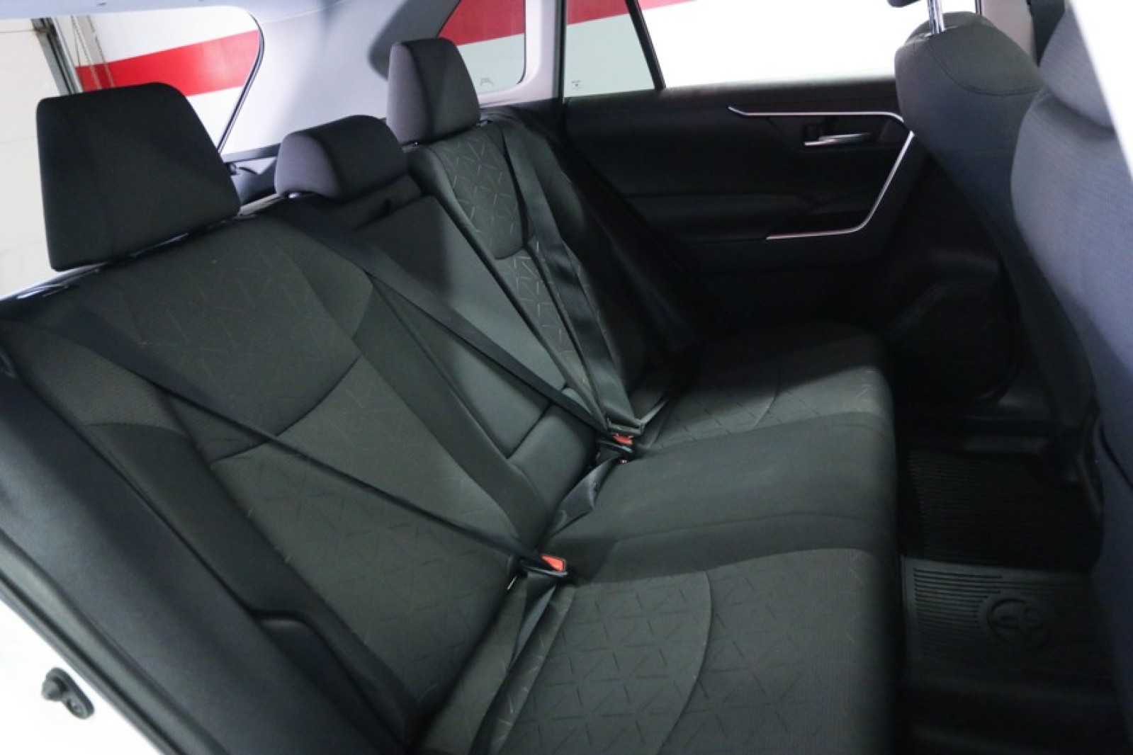 Used Car 2021 Toyota Rav4  Xle For Sale Under $25,000 In Austin, Texas