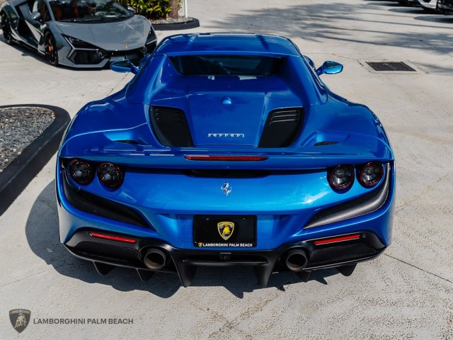 Ferrari F8 Spider