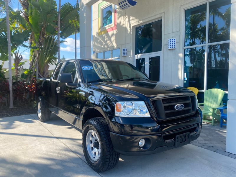 2006 Ford F-150 STX 4 DOOR LOW MILES 92,223 in ,