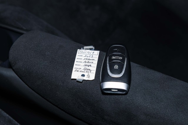 Used Car 2023 Mclaren Artura  For Sale Under $200,000 In Boerne, Texas