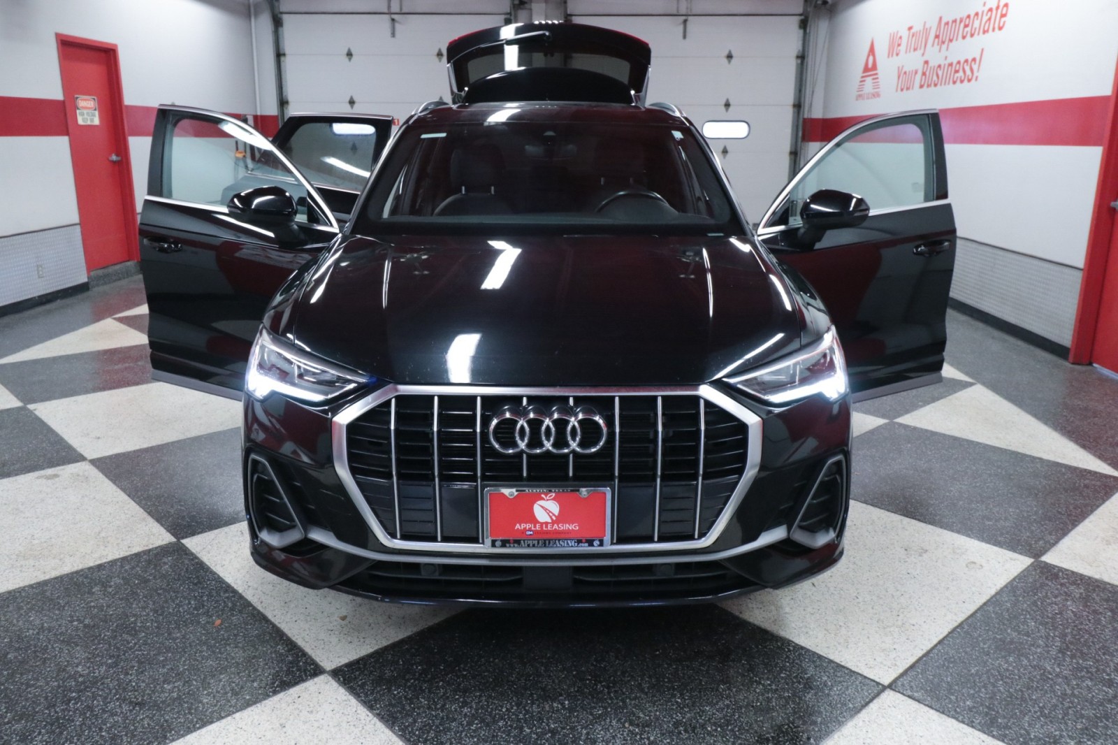 Used Car 2023 Audi Q3  S Line Premium For Sale Under $25,000 In Austin, Texas