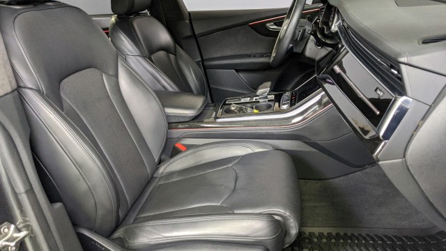 2020 Audi Q8 Prestige 24