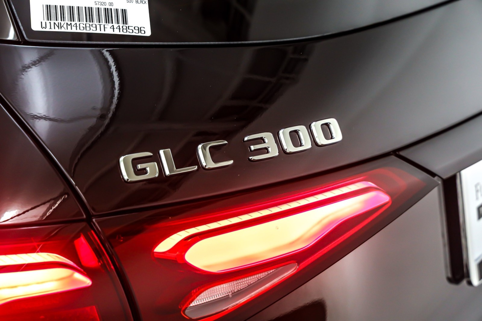 New 2026 Black Mercedes-Benz GLC 300 image 9