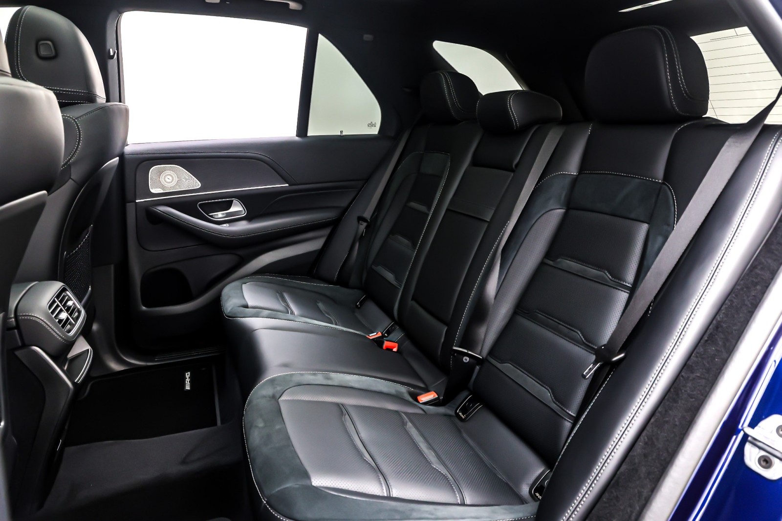 New 2026 MANUFAKTUR MYSTIC BL Mercedes-Benz AMG® GLE 53 4MATIC+ SUV image 8