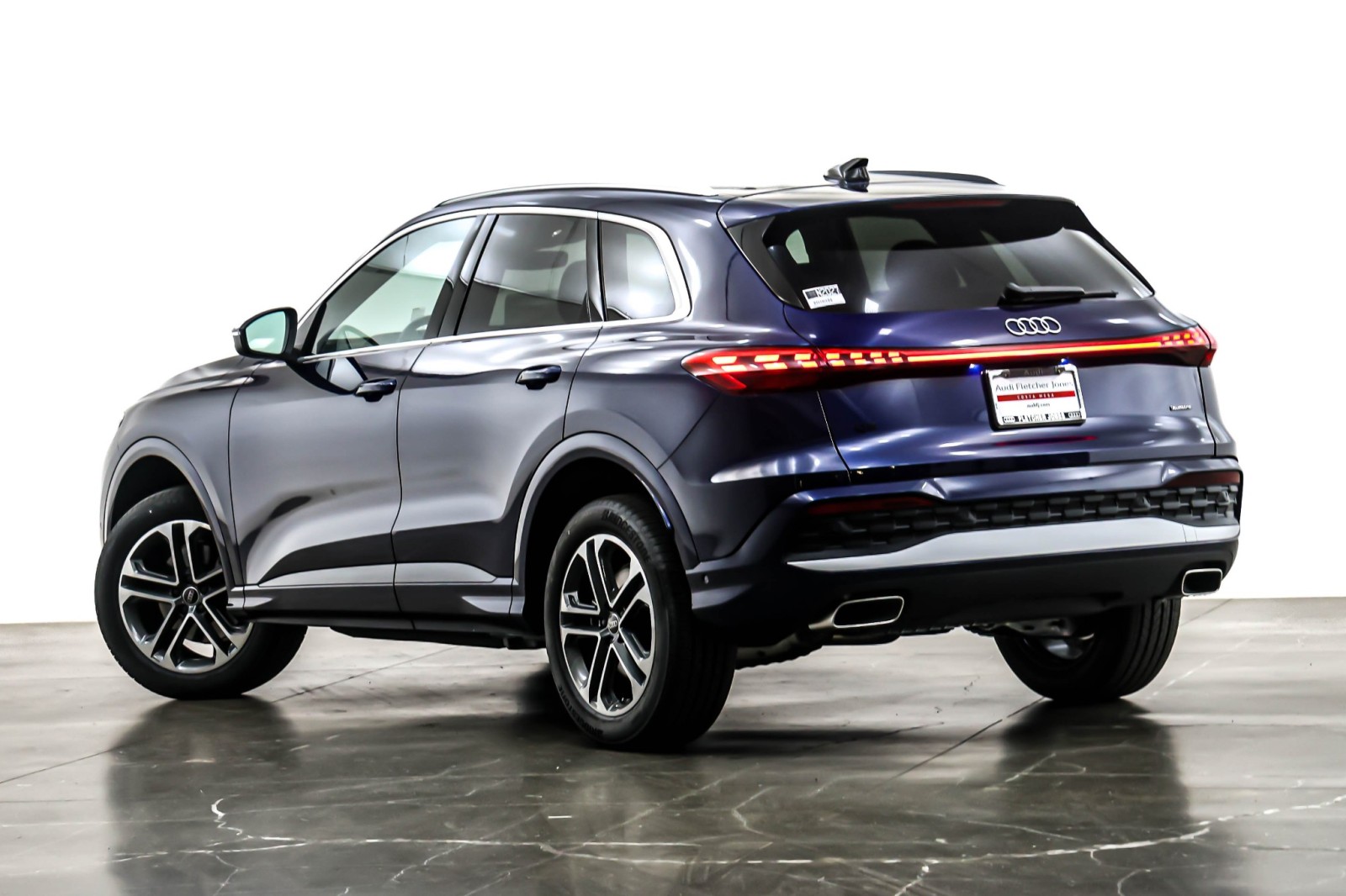 New 2025 Navarra Blue Metallic Audi Premium 2.0 TFSI quattro image 12