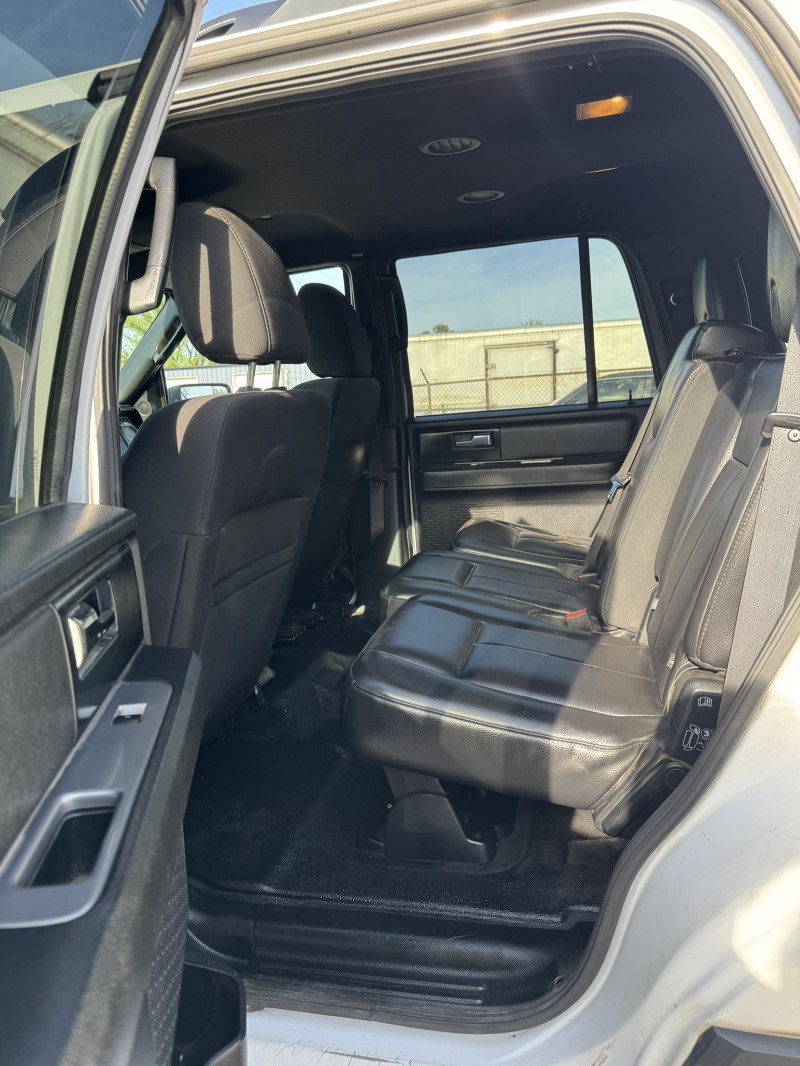 2016 Ford Expedition XLT 4x4 in , 
