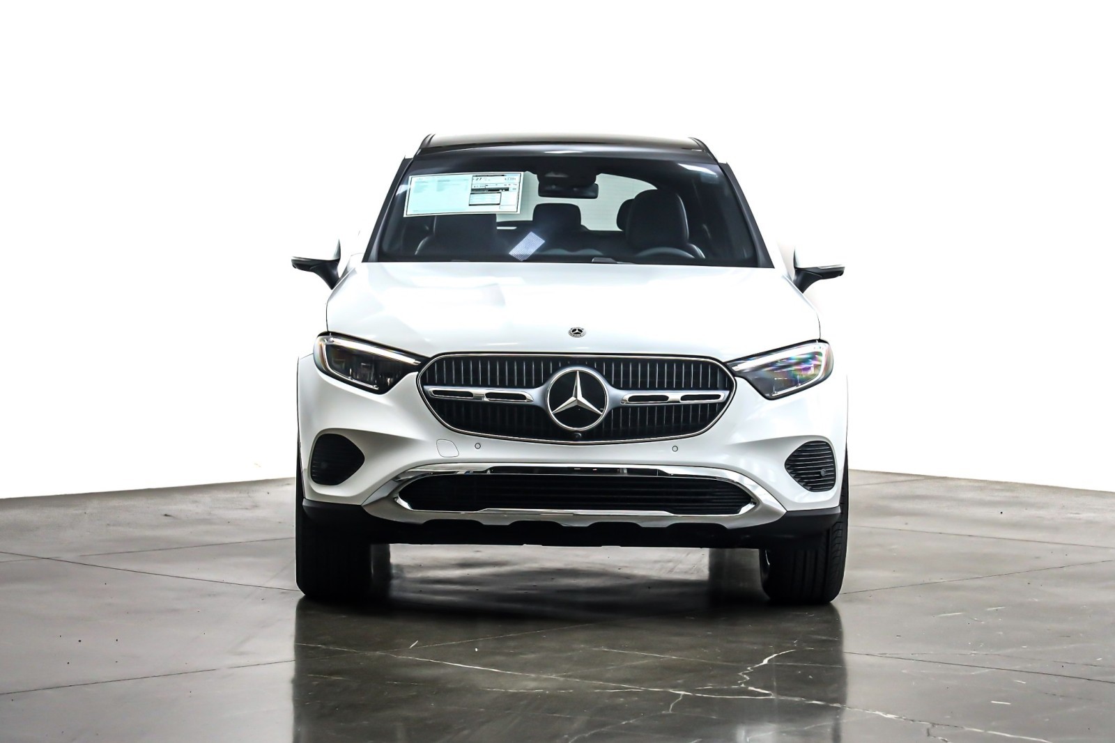 New 2026 Polar White Mercedes-Benz GLC 300 image 2