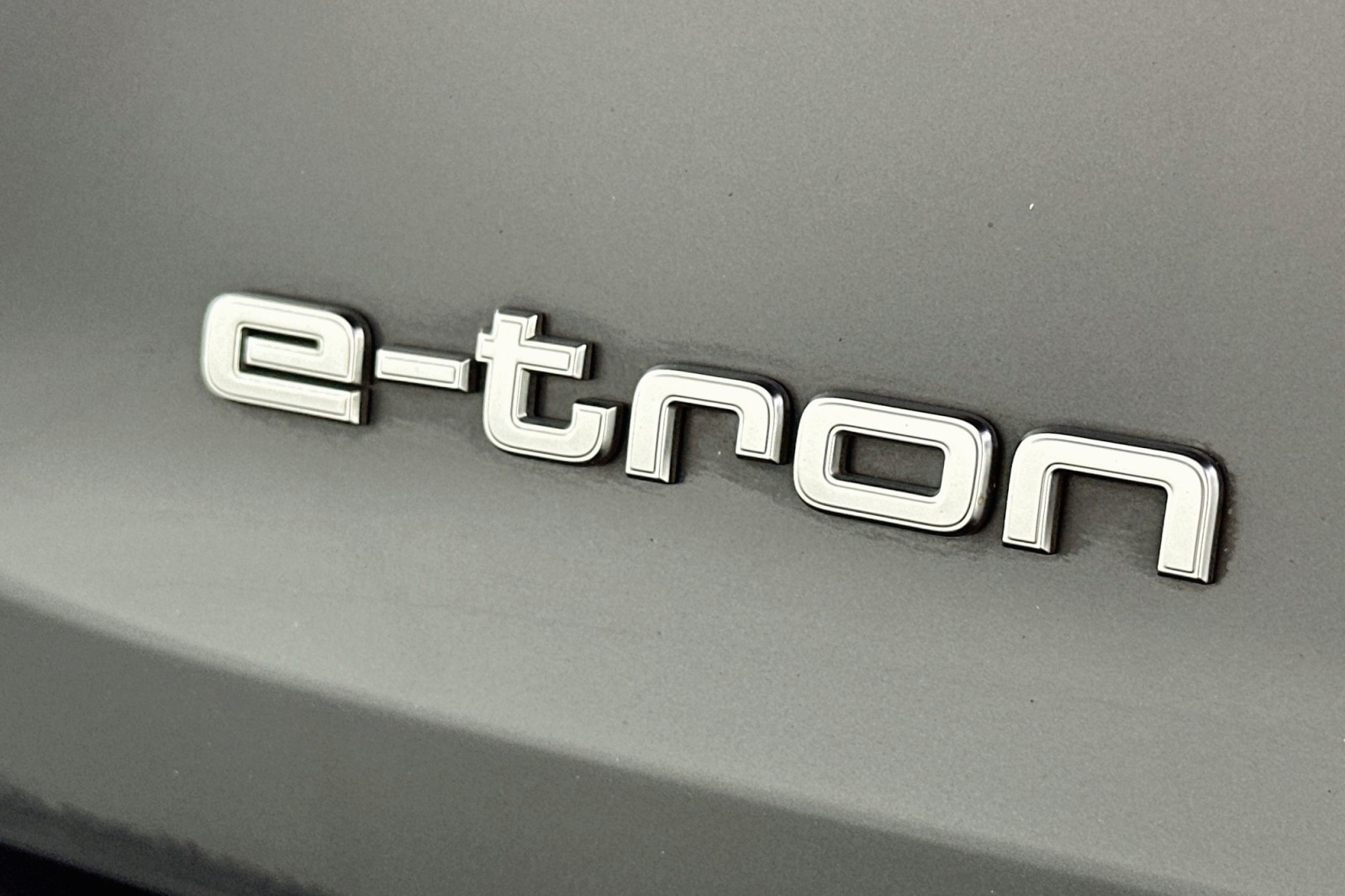 Used 2021 Manhattan Gray Metallic Audi Premium image 12