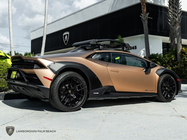 Lamborghini Huracan Sterrato