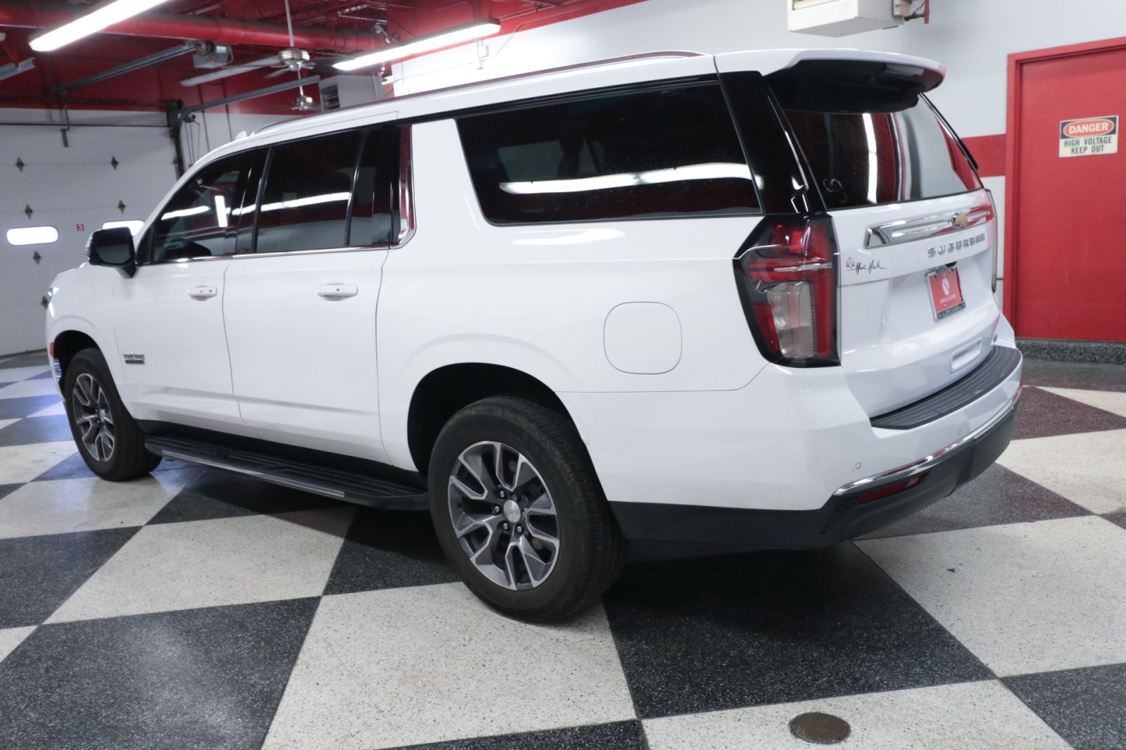 Used Car 2021 Chevrolet Suburban  Lt For Sale Under $35,000 In Austin, Texas