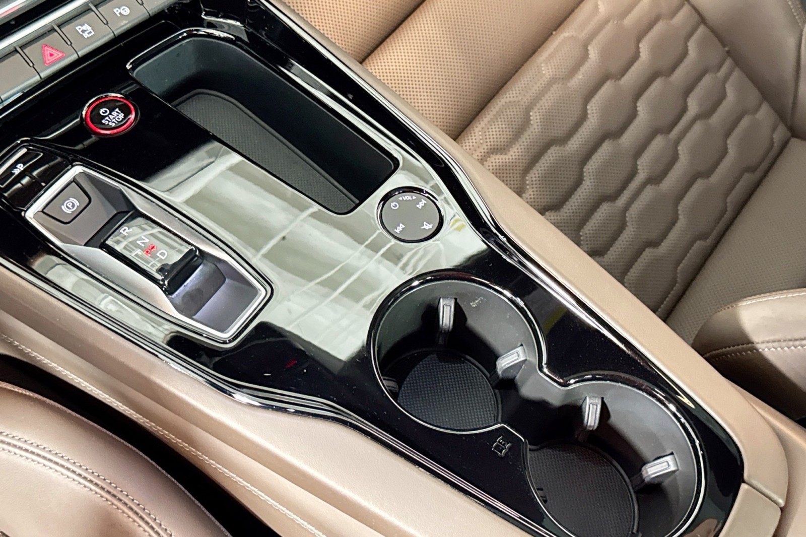 Used 2024 Tactical Green Metallic Audi  image 16