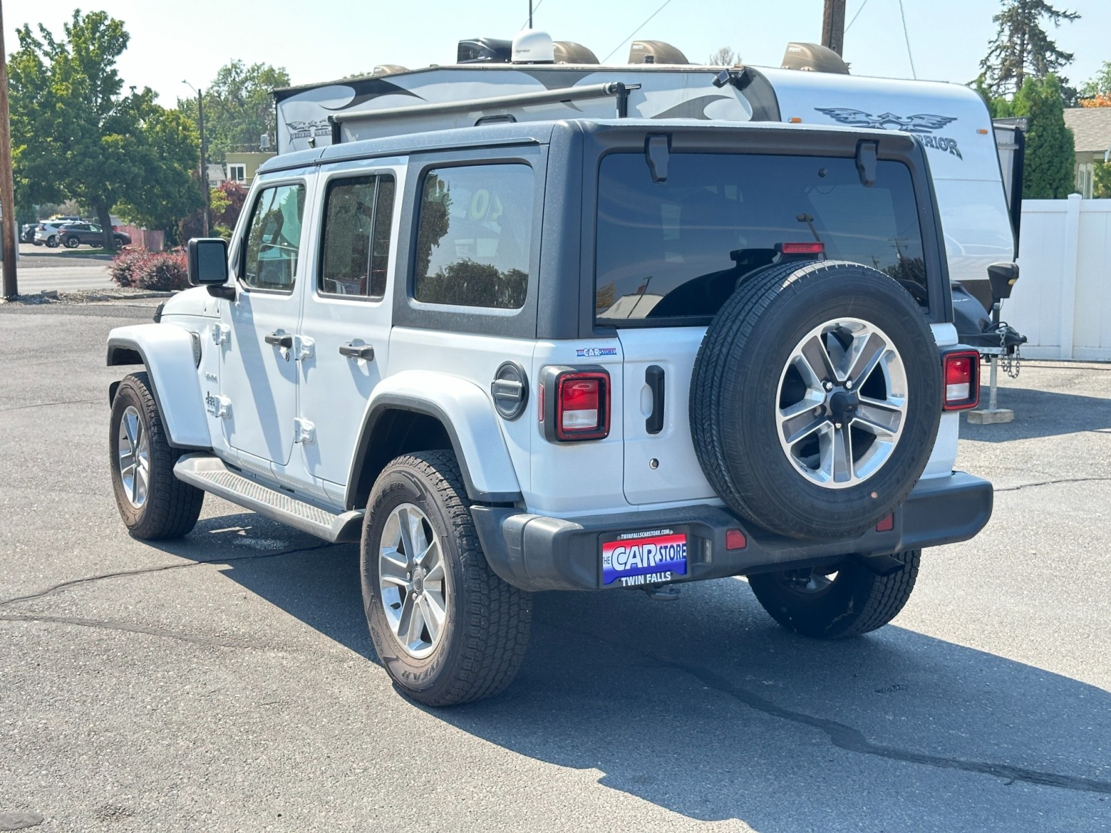 2020 Jeep Wrangler Unlimited Sahara 8