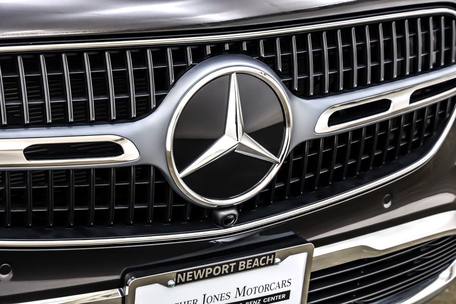 New 2026 Graphite Grey Metallic Mercedes-Benz GLC 300 image 13