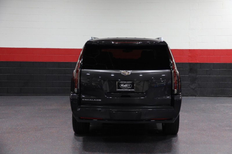 2015 Cadillac Escalade ESV Premium 4WD 4dr Suv in , 