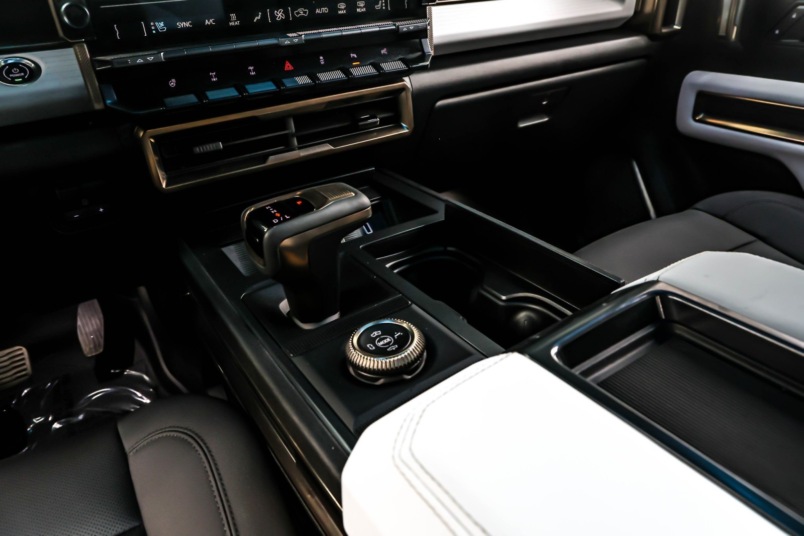 Used 2024 Neptune Blue Matte GMC e4WD Crew Cab 3X image 5