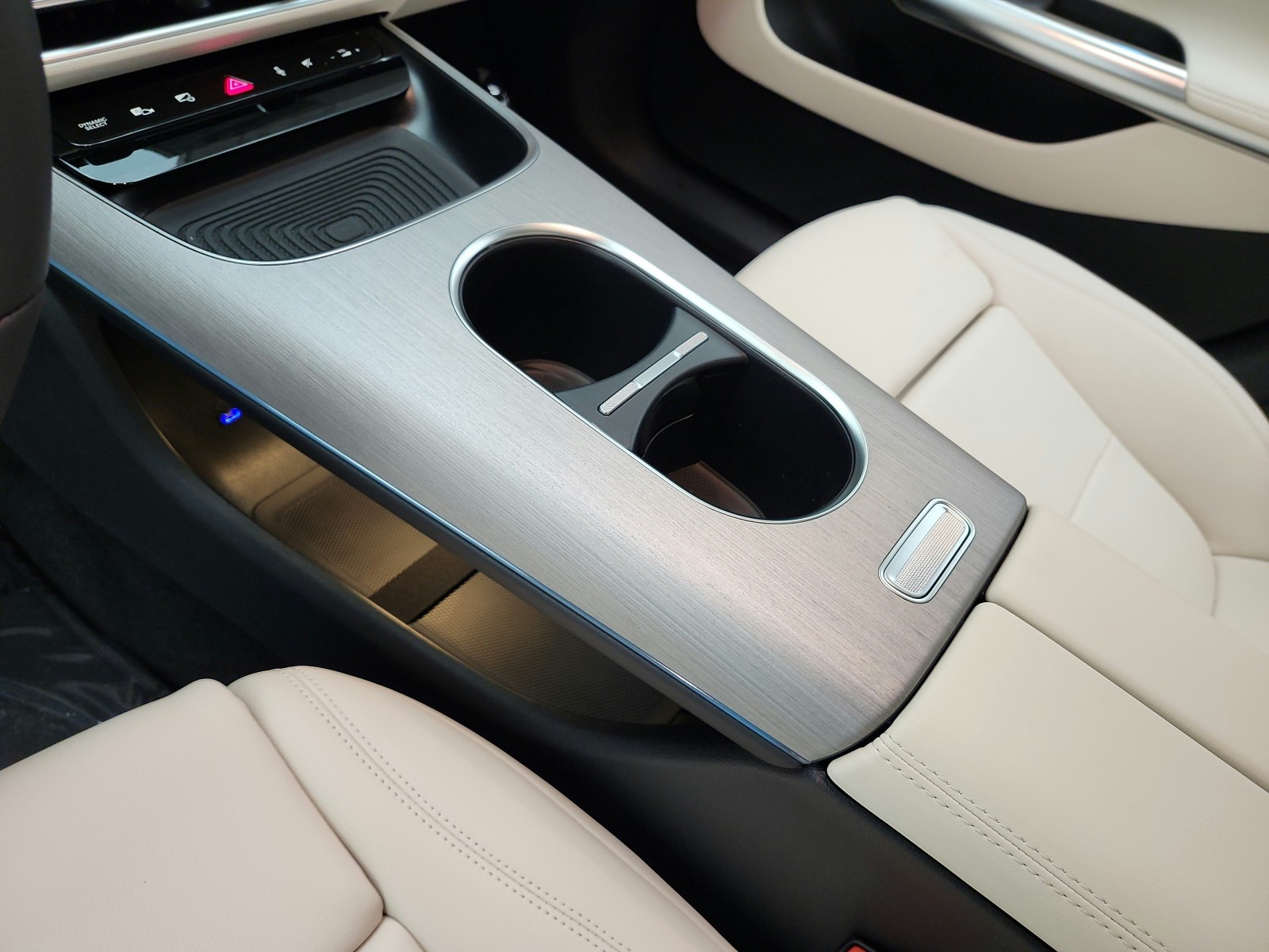 New 2027 Sky Blue Metallic Mercedes-Benz CLA 350 Electric 4MATIC® image 10