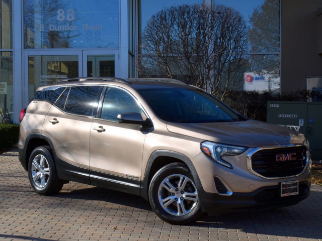 2018 GMC Terrain SLE Driver Convenience Driver Alert Remote Start Heated Front Seats Lane Assist Rear Park Assist MSRP $31,755 2