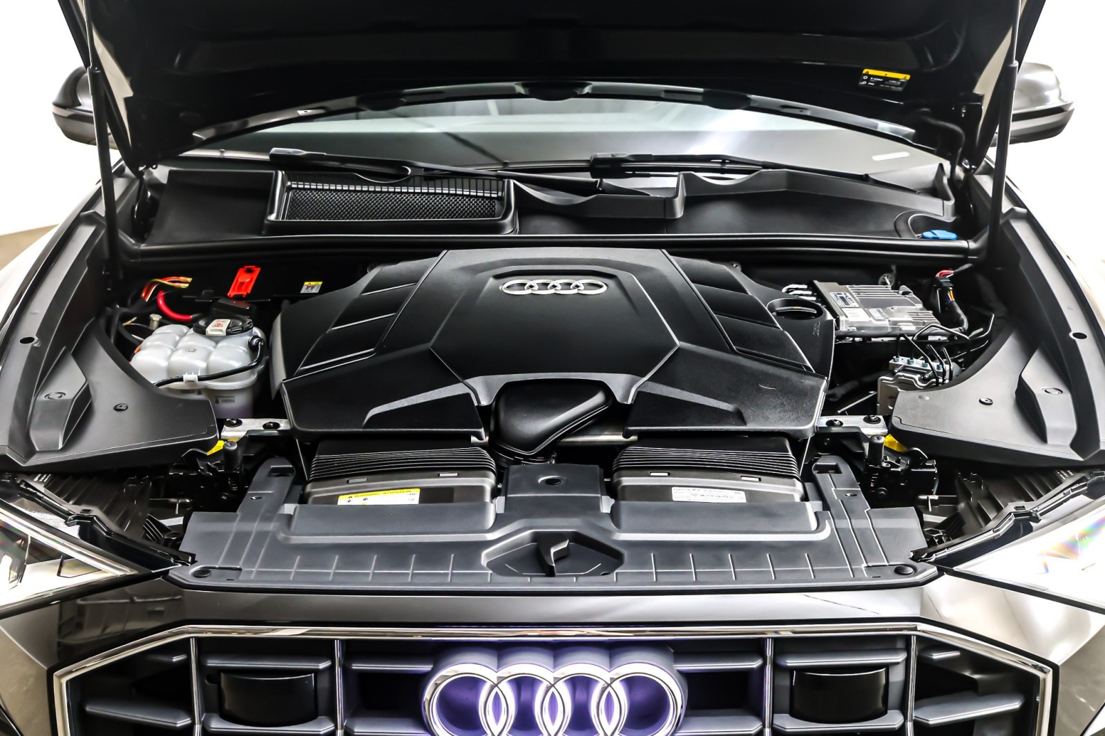 Used 2023 Mythos Black Metallic Audi Premium Plus 55 TFSI quattro image 12