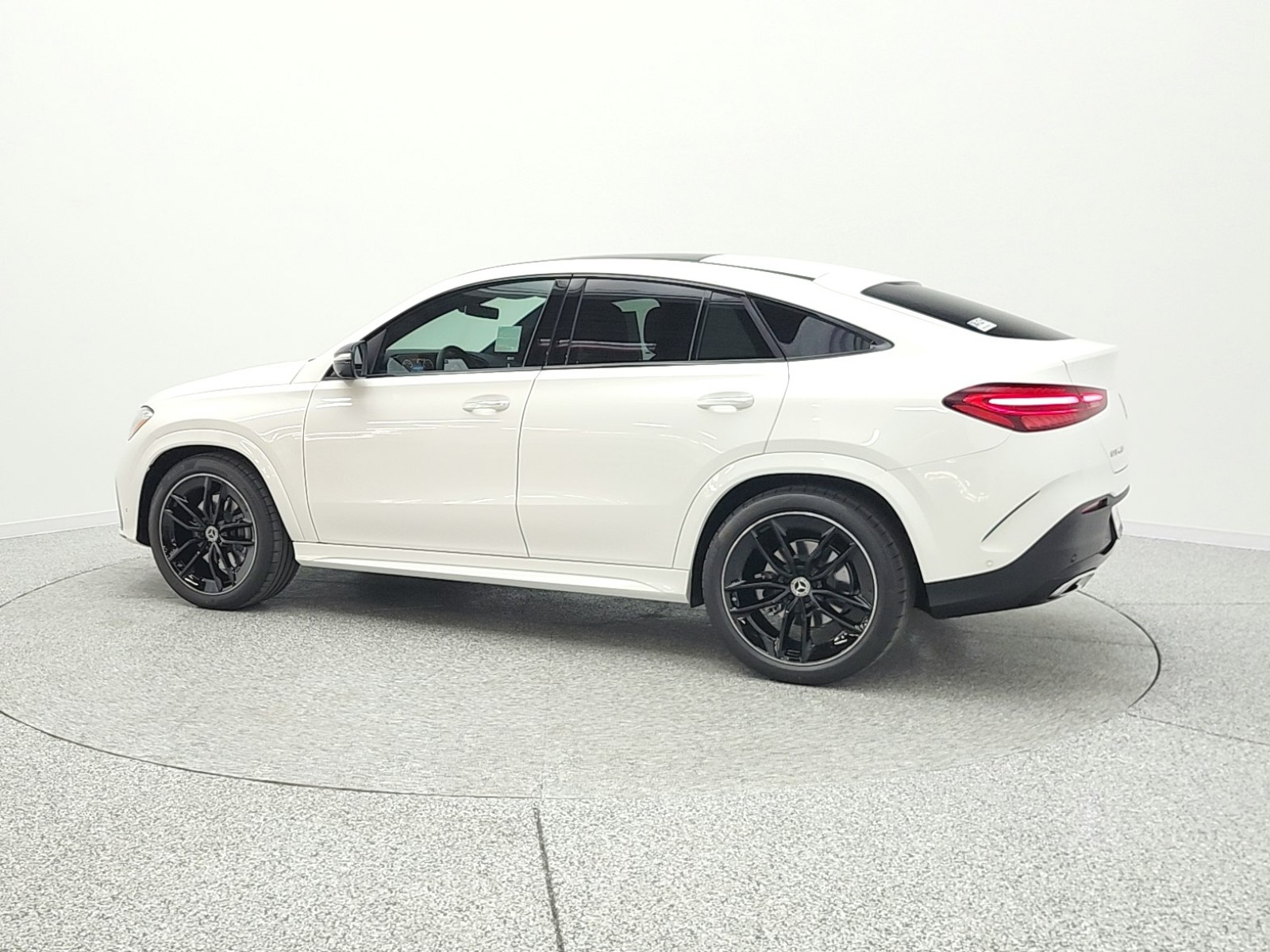 New 2026 Polar White Mercedes-Benz GLE 450 image 8