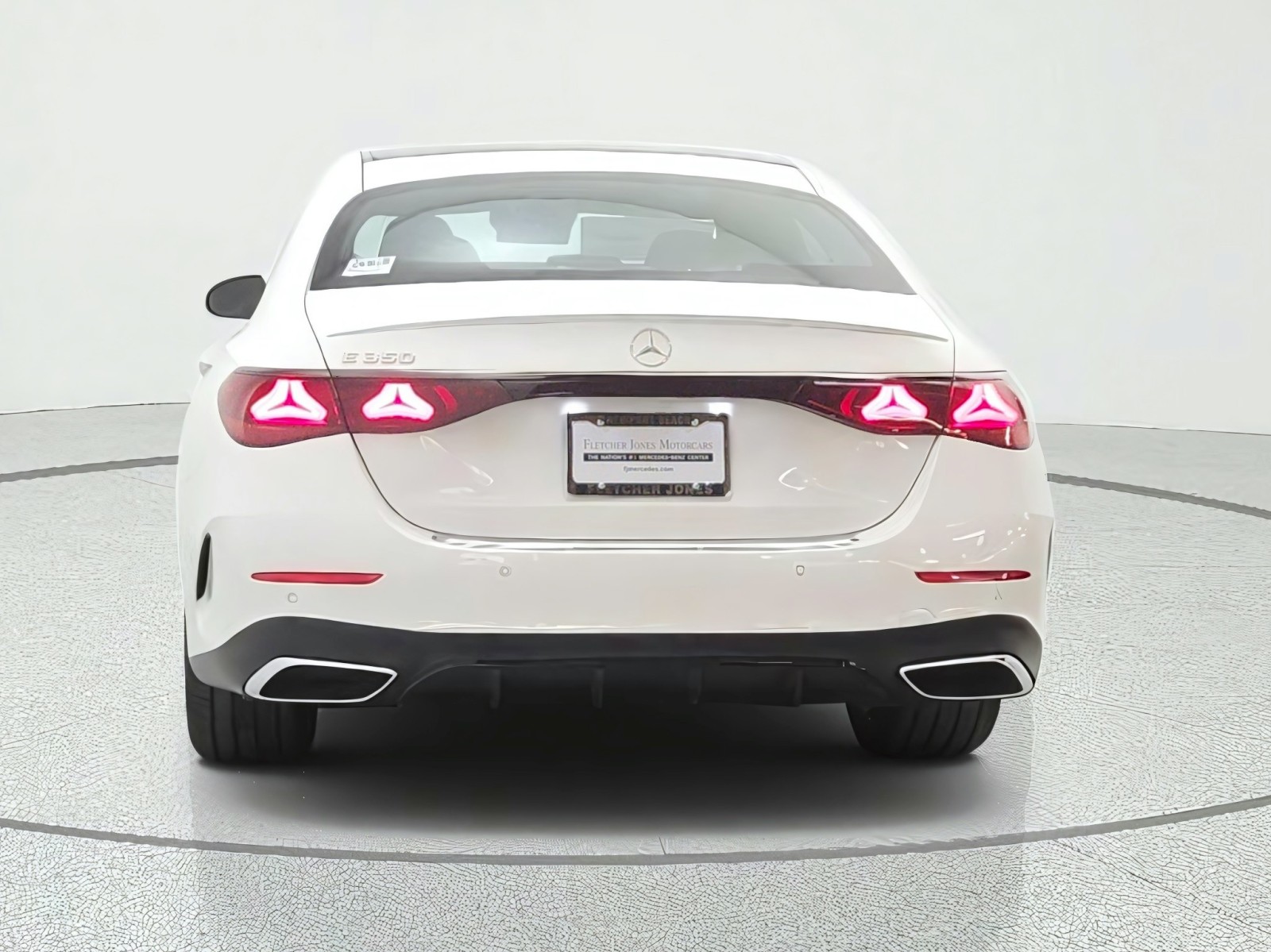 New 2027 Polar White Mercedes-Benz E 350 RWD Sedan image 6