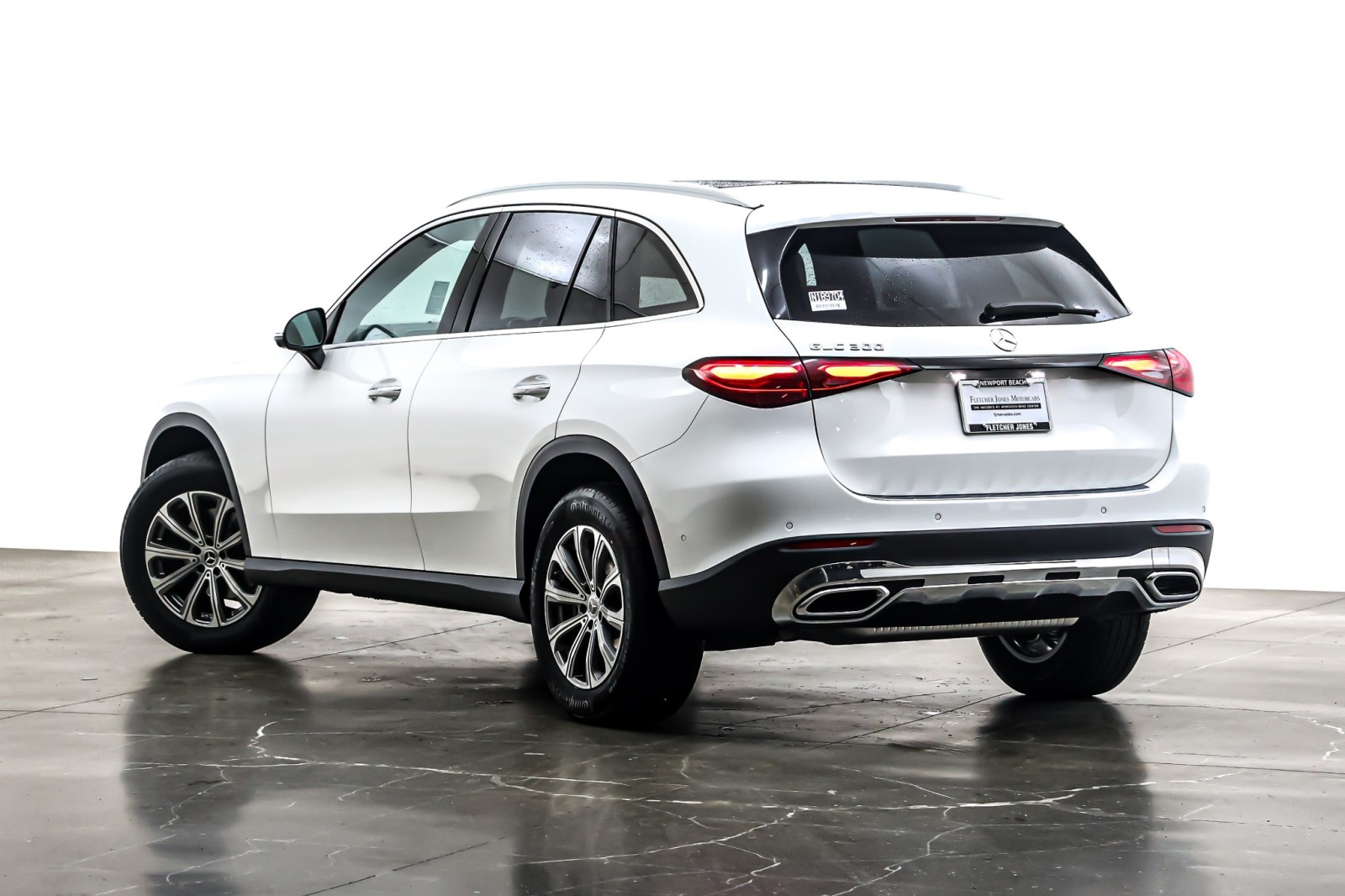 New 2026 Polar White Mercedes-Benz GLC 300 SUV image 12