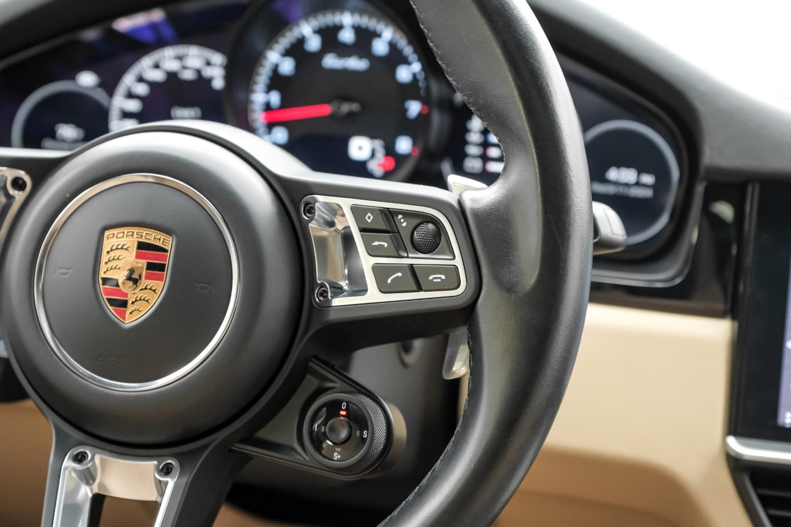 2020 Porsche Cayenne Turbo Coupe AWD PremiumPkgPlus AdaptiveCruise CarbonFiber 23