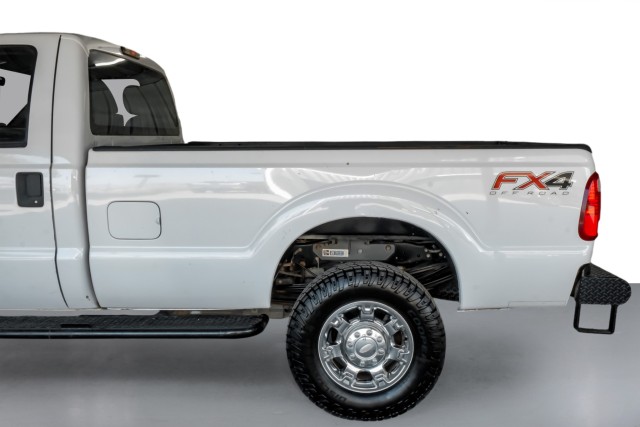 2012 Ford F-250 XL 13