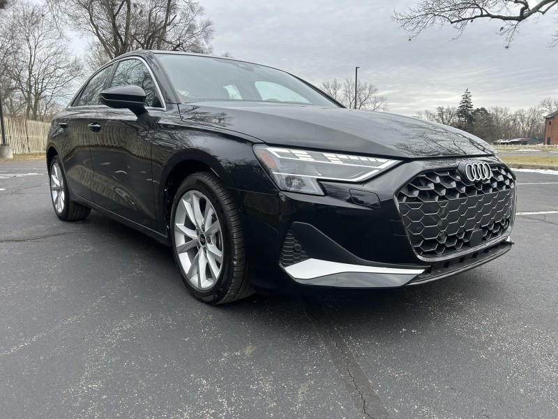 2025 Audi A3 quattro Premium 40 TFSI