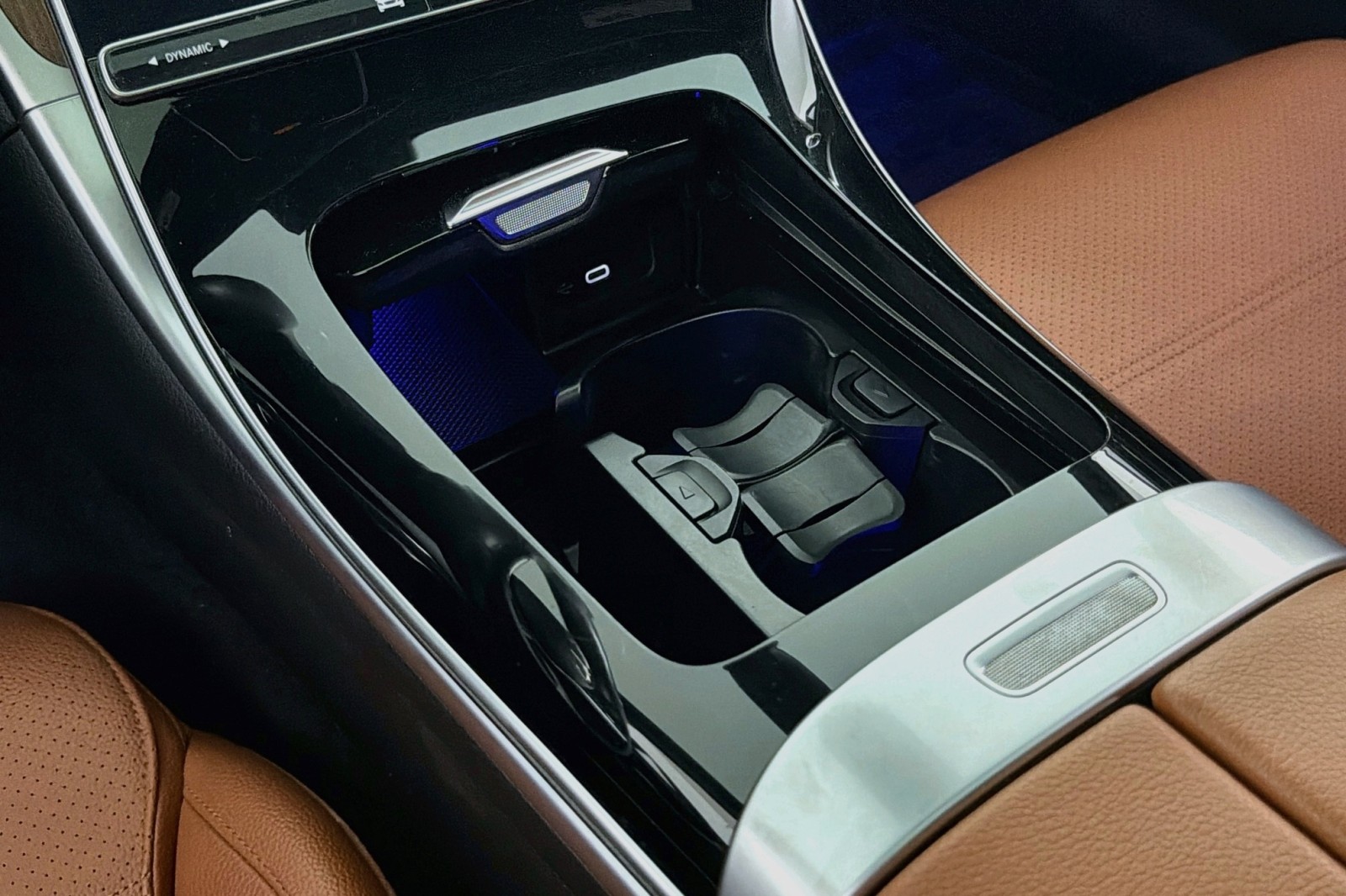 Used 2023 Lunar Blue Metallic Mercedes-Benz C 300 image 6