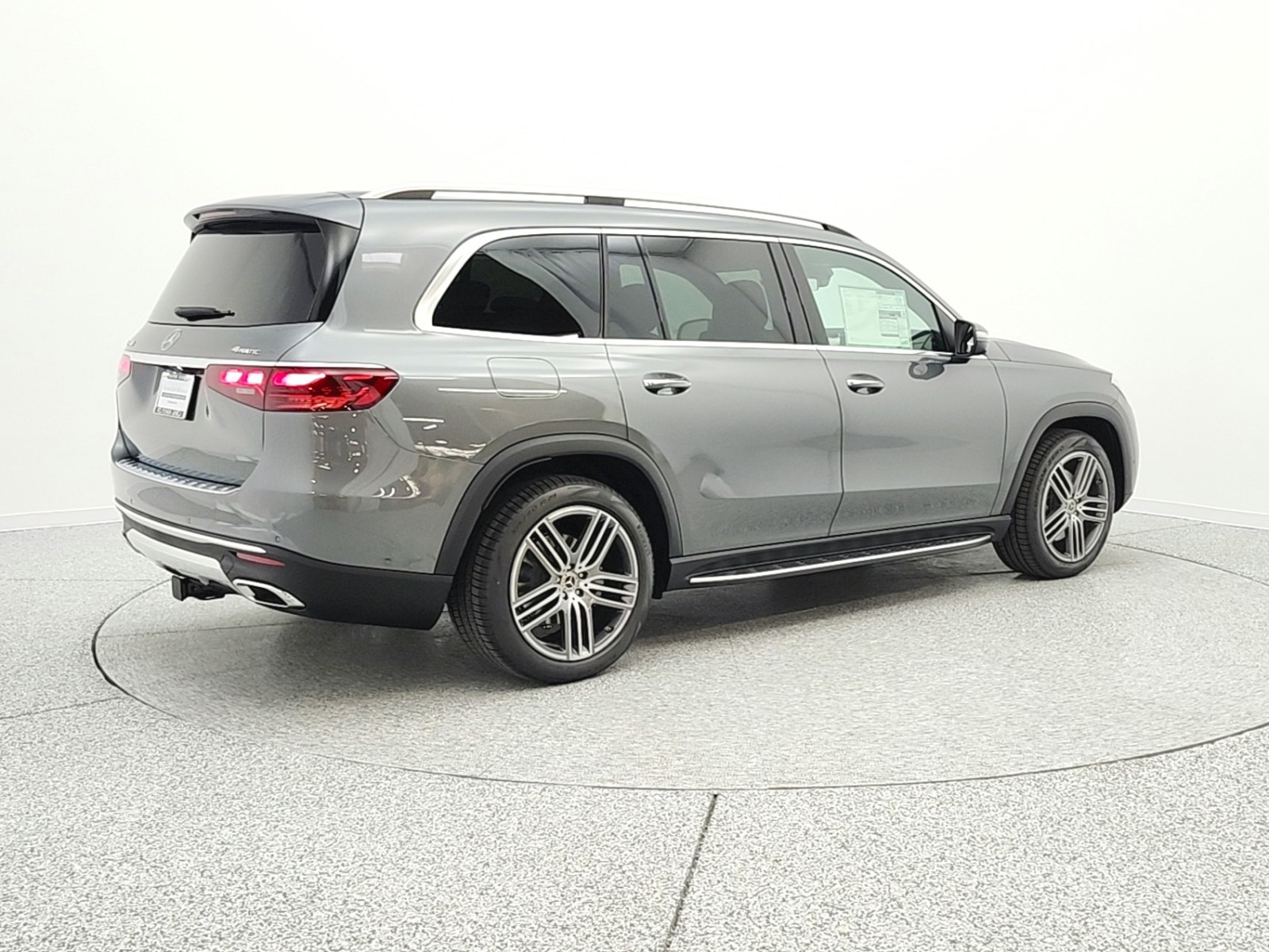 New 2026 Selenite Grey Metallic Mercedes-Benz GLS 450 image 5