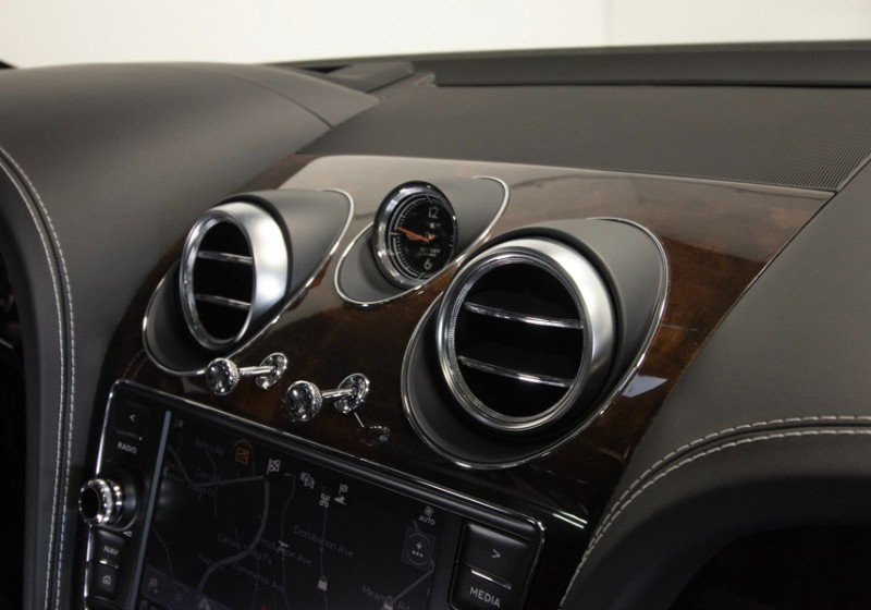 2017 Bentley Bentayga Bentayga W12 ($258,115 MSRP) *ONLY 14,000 MILES* *1-OWNER* in , 