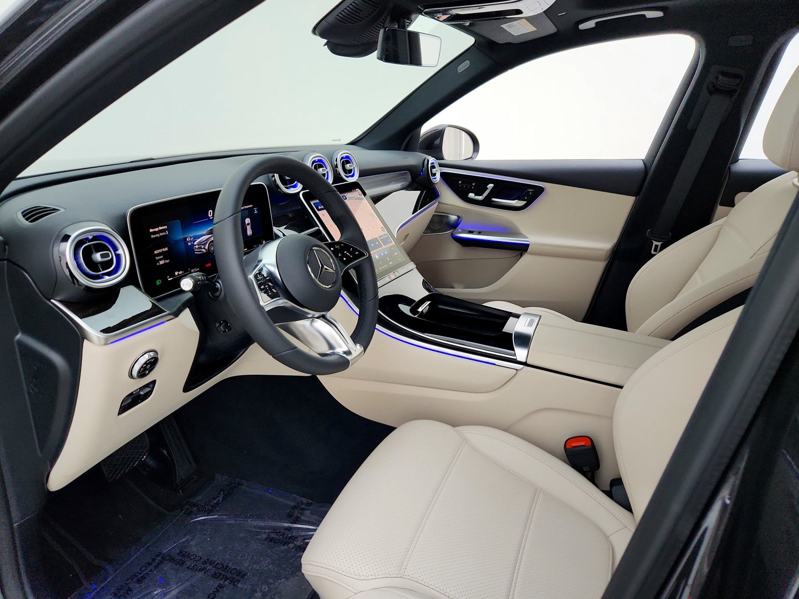 New 2026 Graphite Grey Metallic Mercedes-Benz GLC 300 SUV image 16
