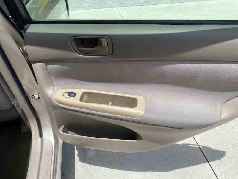 2004 Toyota Camry LE LOW MILES 58,925 1 OWNER in , 
