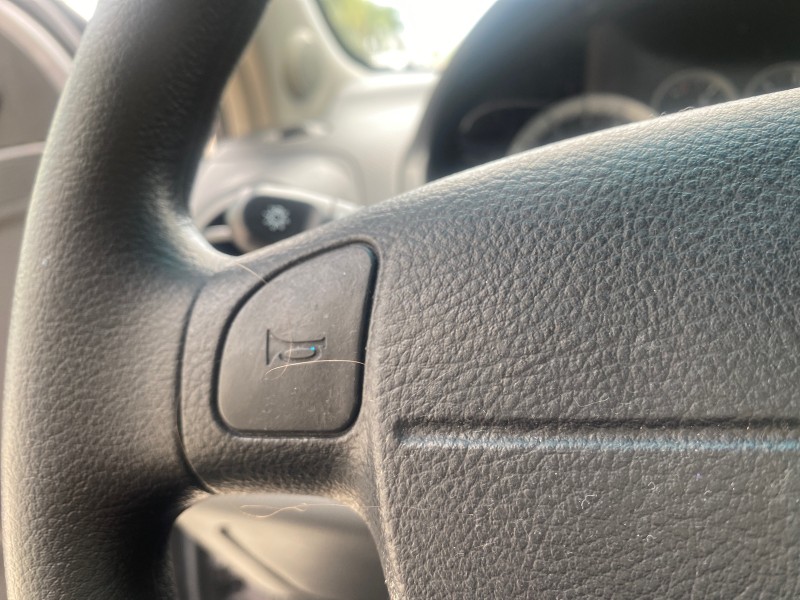 2011 Chevrolet Aveo LS LOW MILES 18,766 in , 