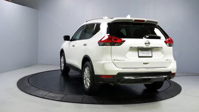 2017 Nissan Rogue SV 5