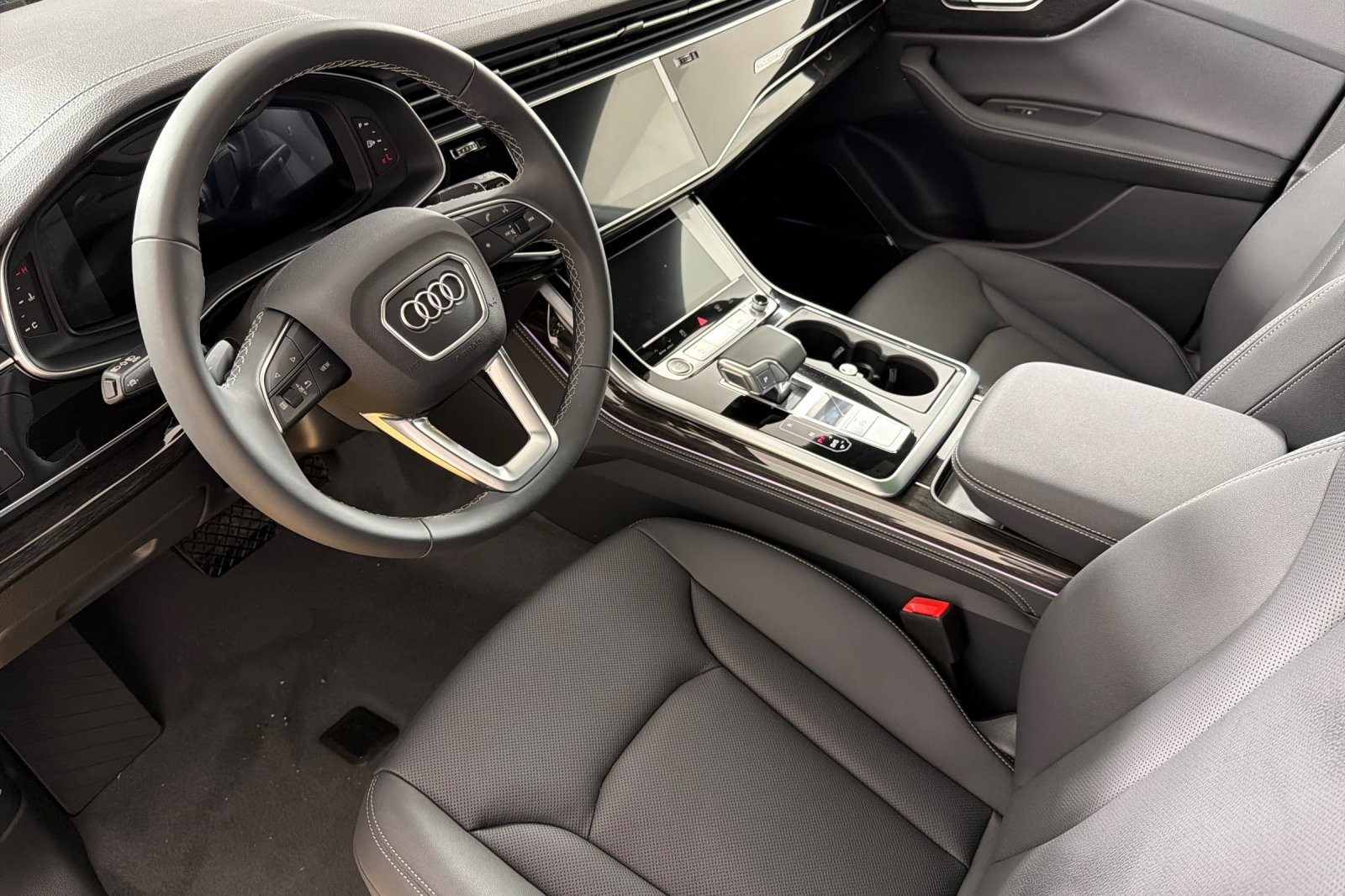New 2026 Mythos Black Metallic Audi Premium Plus quattro *Ltd Avail* image 9