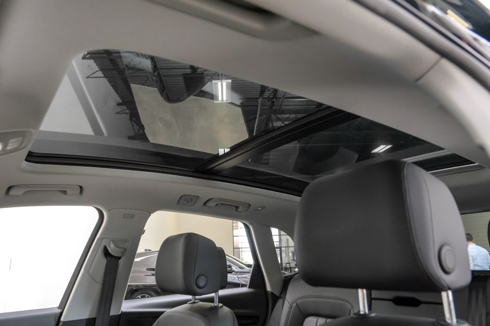 2019 Audi Q5 Prestige Panoramic Sunroof Bang & Olufsen Sound System All Wheel 26